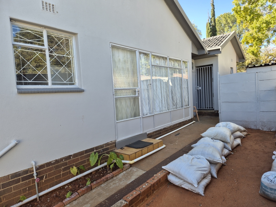 3 Bedroom Property for Sale in Flamwood North West